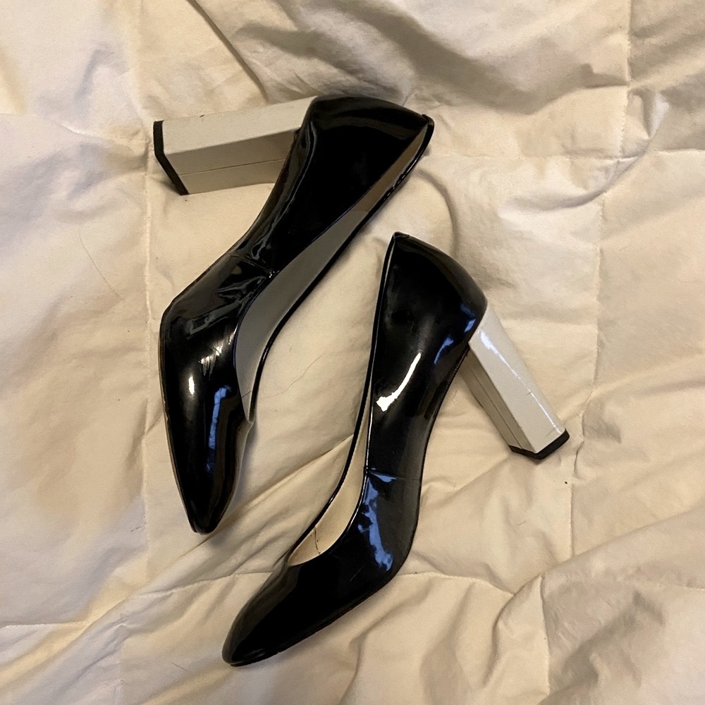 Anne Klein Jaslynn Patent Leather Pumps size 8